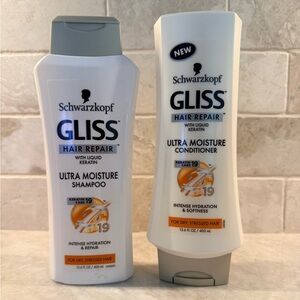 Schwartzkopf Gliss Hair Repair Ultra Moisture Shampoo and Conditioner Set